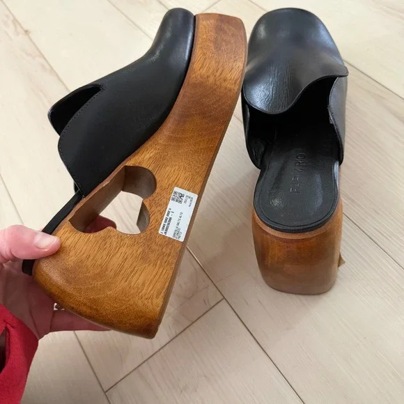 Farm Rio Black Vegan Leather Heart Cutout Wood Platform Wedge Mules Clogs US 7 - Picture 7 of 9